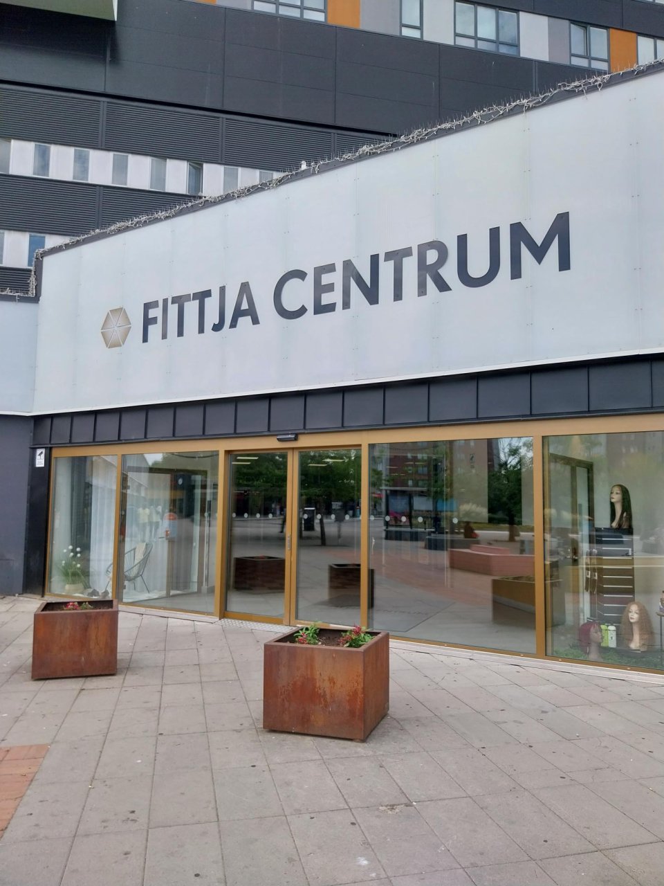 Guldjobbets kontor i Fittja